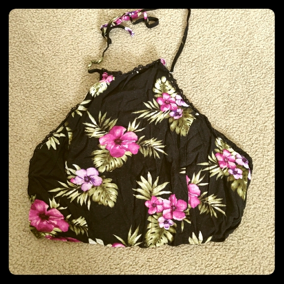 Floral crop top - Picture 1 of 3